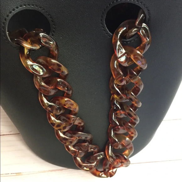 Steve Madden Faux Leather Black Bucket With Acrylic Chain + A Pouch Handbag BNWT - Picture 5 of 8